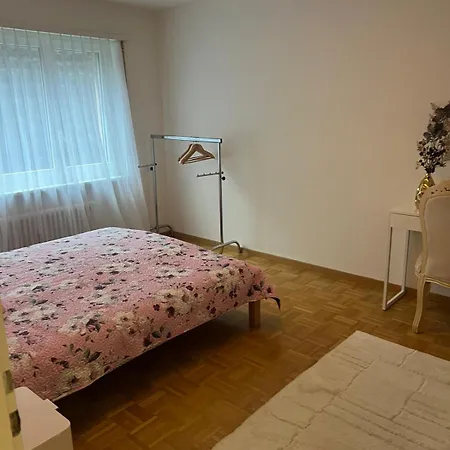 01 De Casal Os Demais Comodos Da Casa Serao De Uso Compartilhado